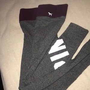 Victoria’s Secret YOGA leggings